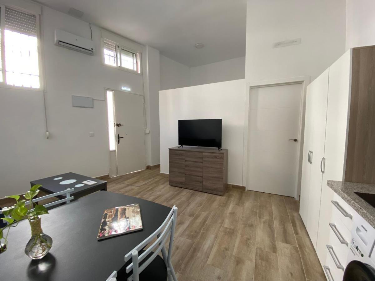Apartamento Cruz Roja C Sevilla Bagian luar foto