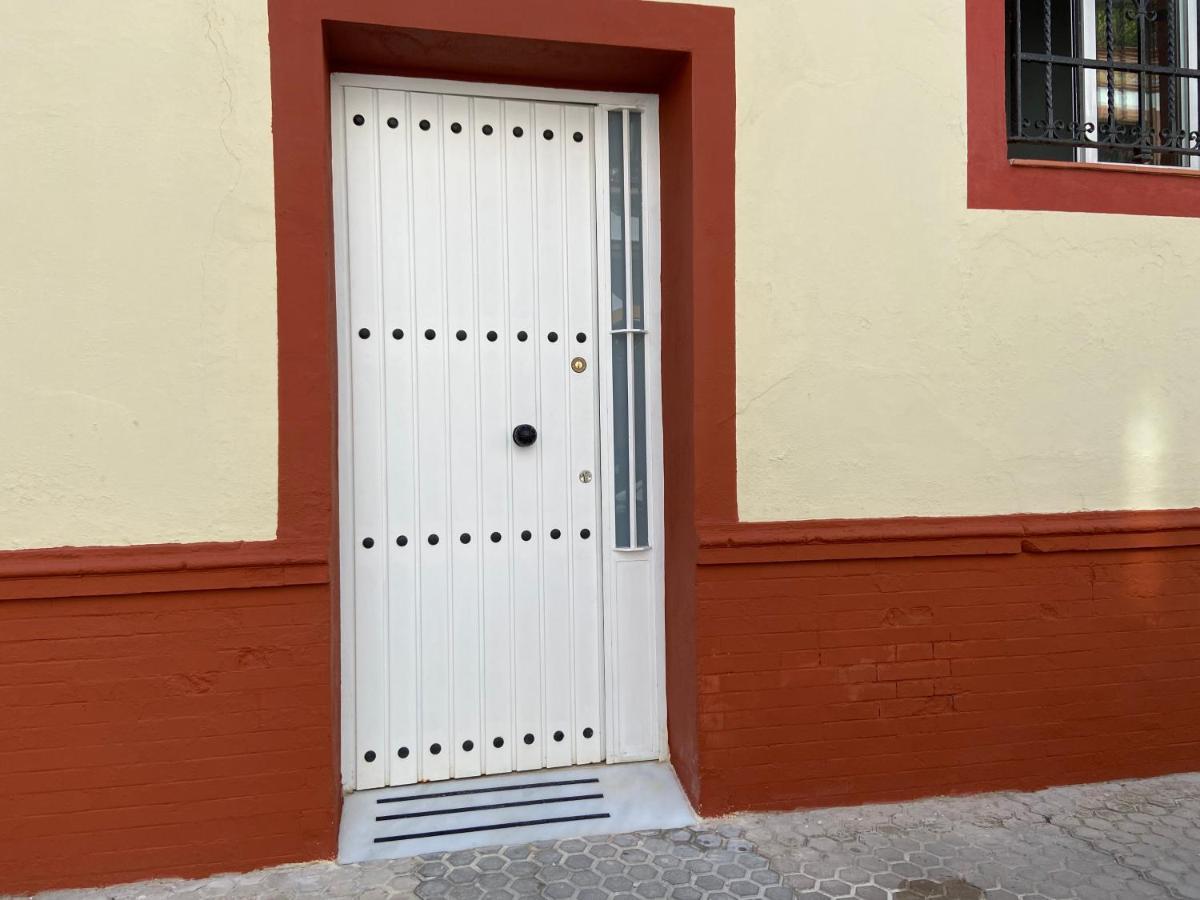 Apartamento Cruz Roja C Sevilla Bagian luar foto