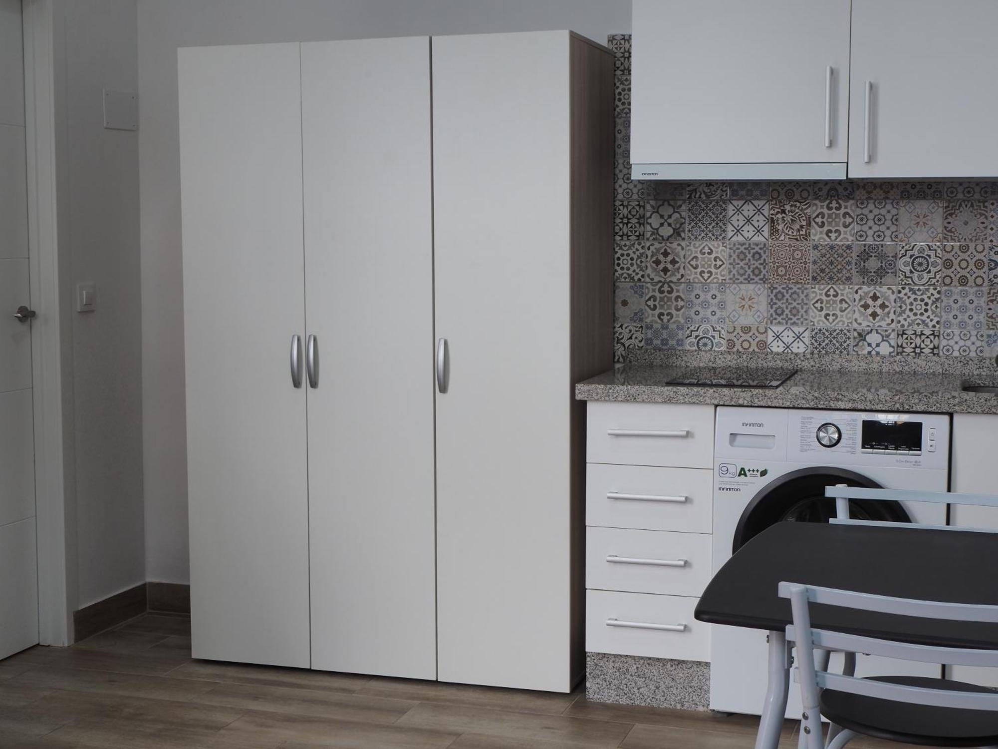 Apartamento Cruz Roja C Sevilla Bagian luar foto